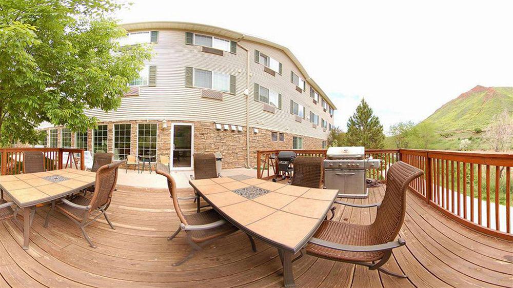 Quality Inn & Suites On The River Glenwood Springs Exterior photo